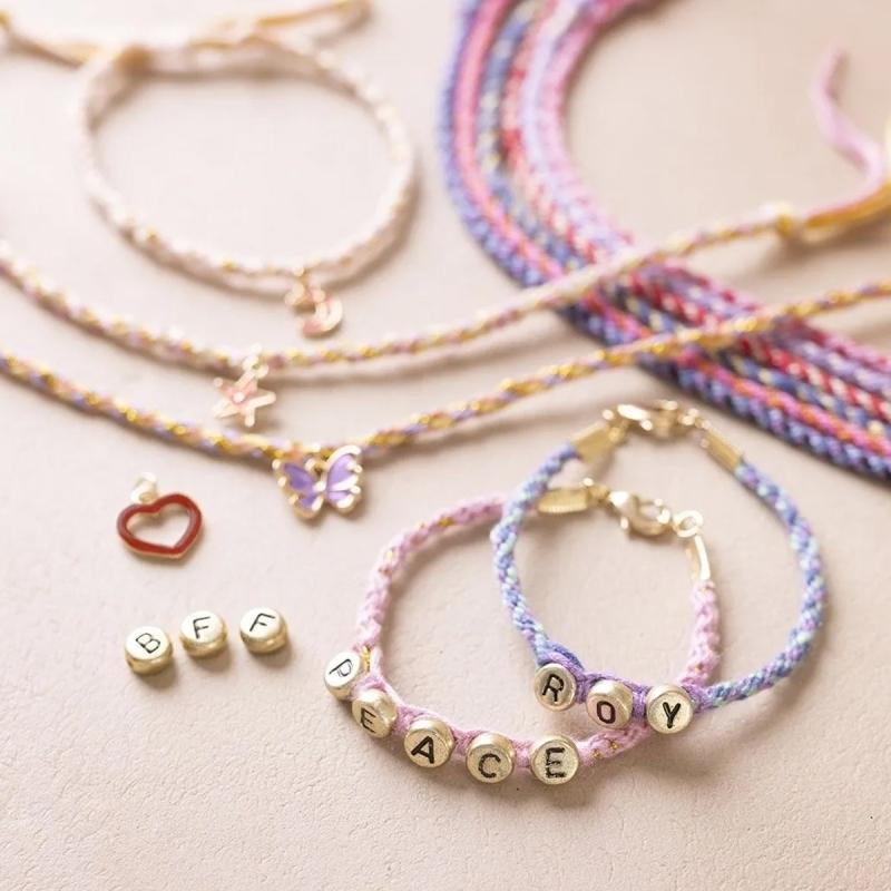 Kit Découverte DIY Kumihimo - Bracelet d'amitié thumbnail