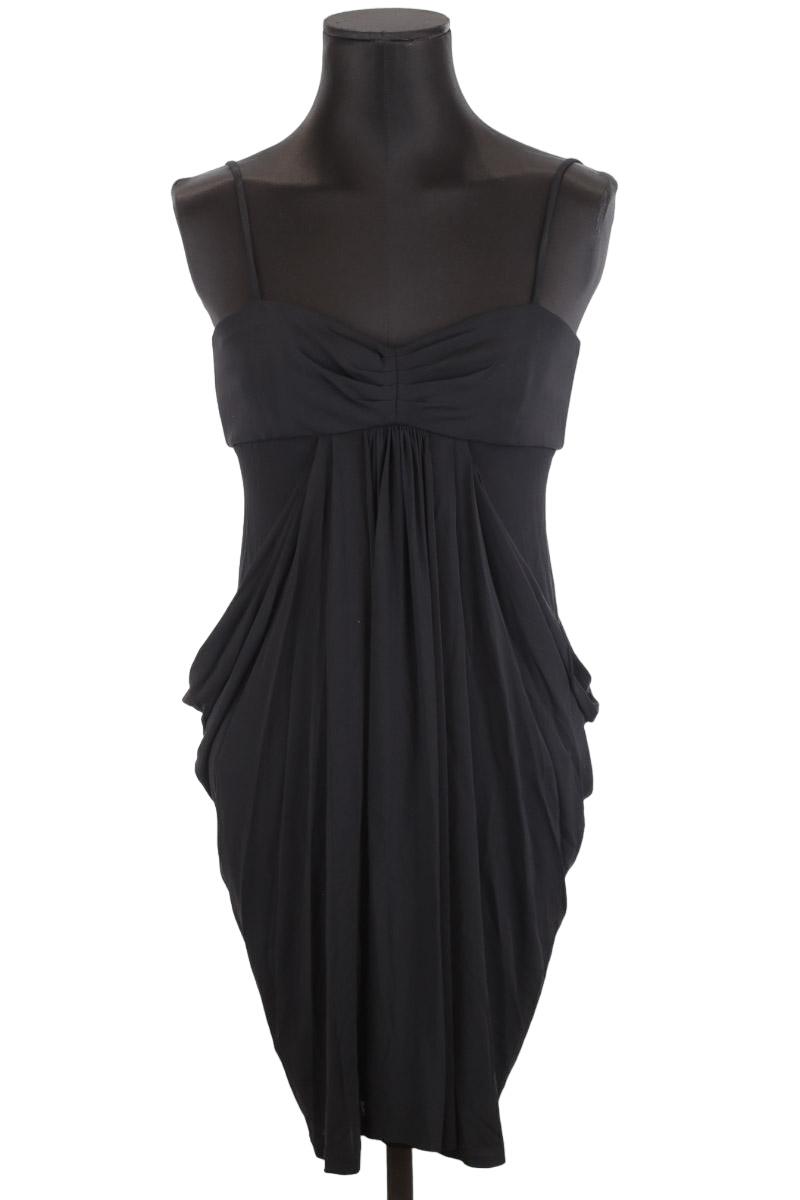 Robe Paule Ka noir thumbnail