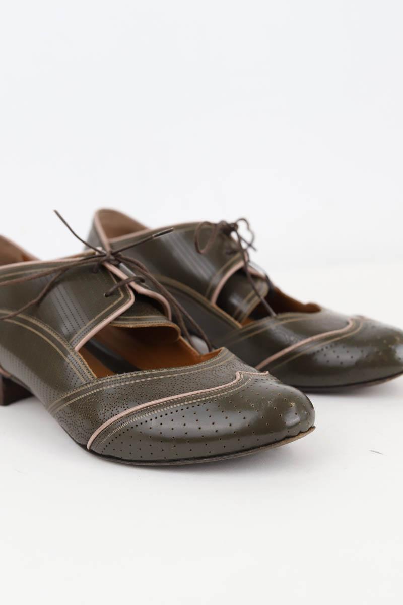 Chaussures à lacets Fendi en cuir thumbnail