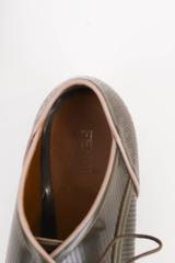 Chaussures à lacets Fendi en cuir thumbnail