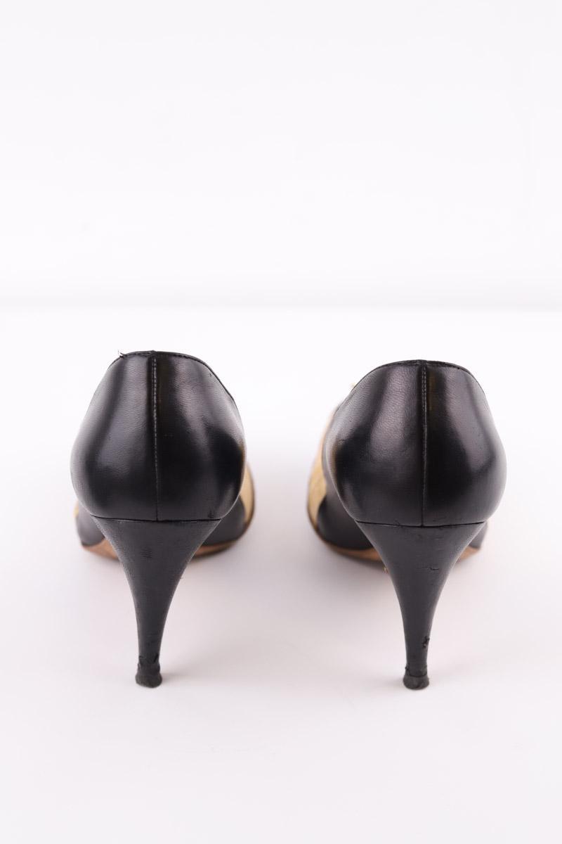 Talons Chanel en cuir thumbnail