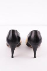 Talons Chanel en cuir thumbnail