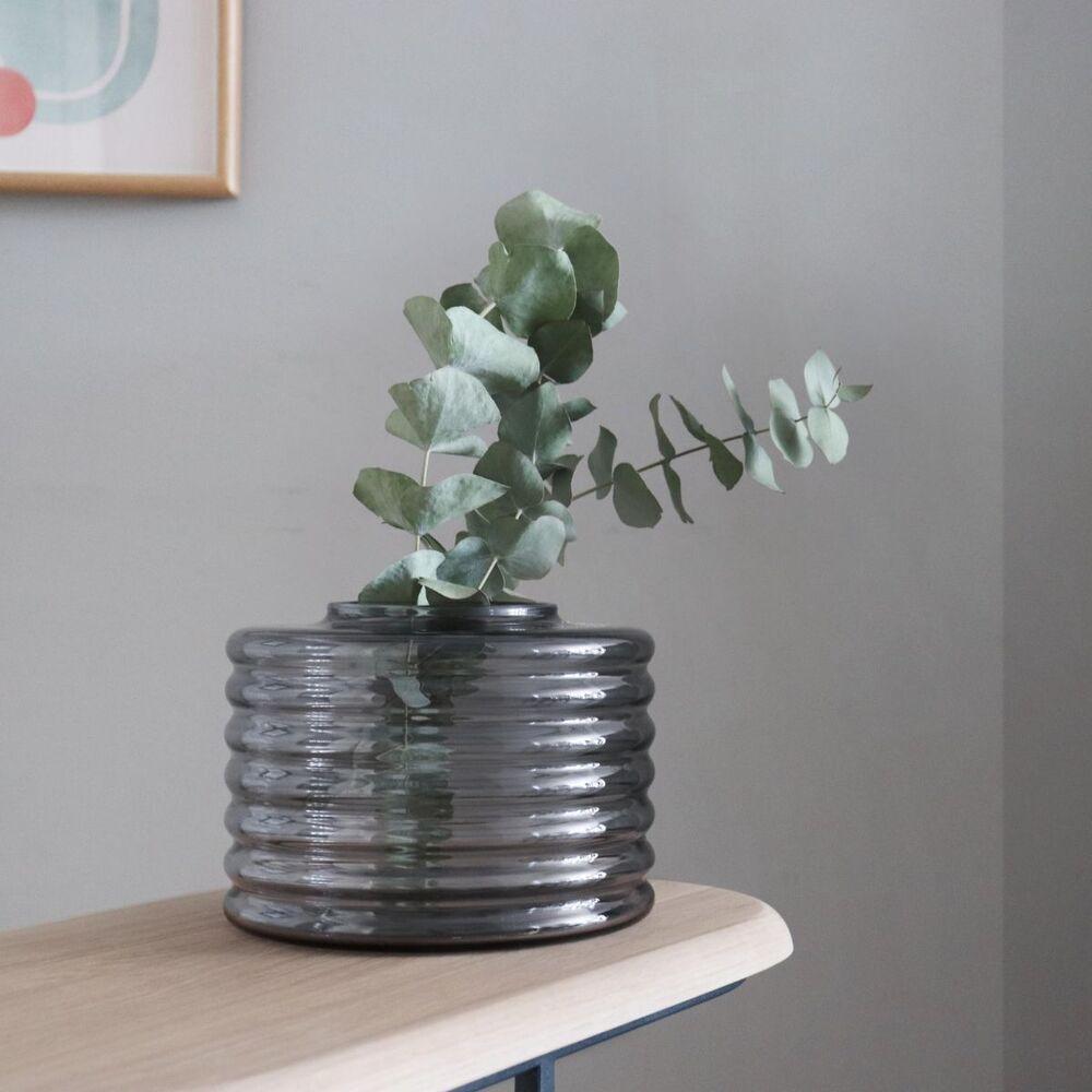 Vase déco en verre soufflé gris anthracite thumbnail