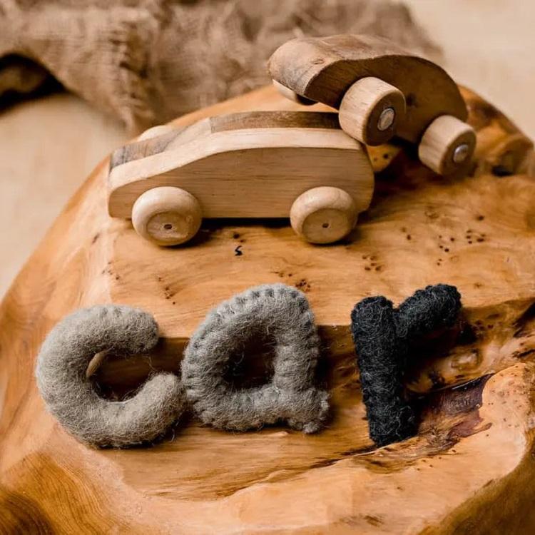 Alphabet en laine feutrée - les minuscules thumbnail