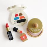 Trousse de beauté des stars thumbnail