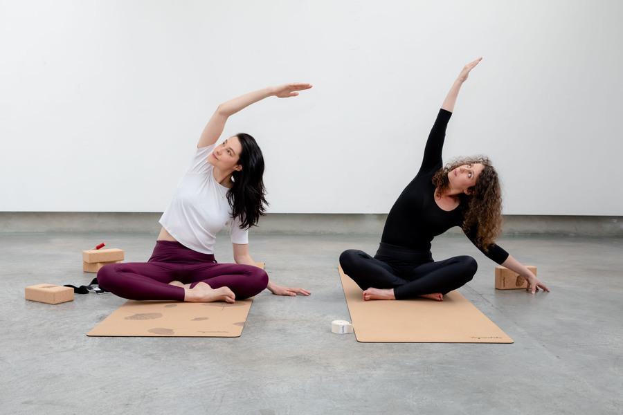 Tapis de yoga pliable de voyage Neutre thumbnail