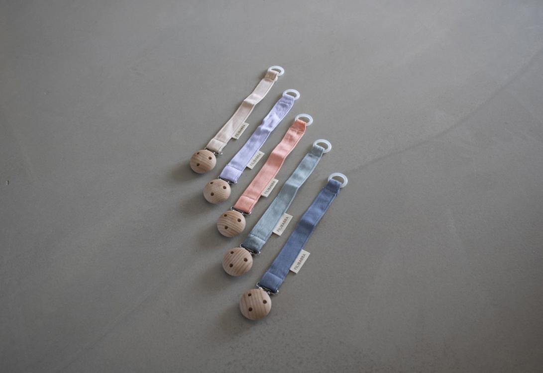 Attache tétine en bois et coton bio Muddly Blue thumbnail