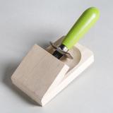 Couteau à huître en bois teinté avec cale thumbnail