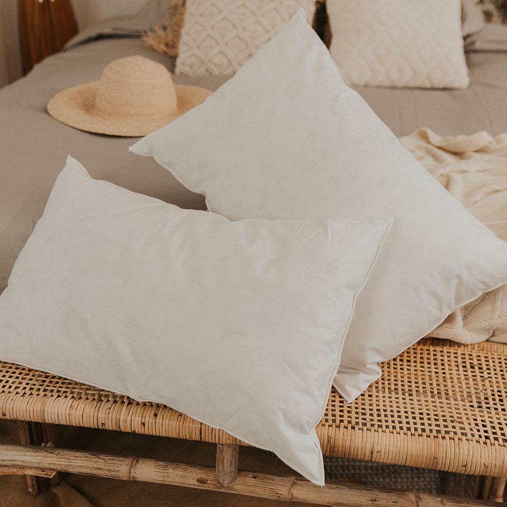 Lot de 2 oreillers Natura 45x70cm | Duvet & Plumess thumbnail
