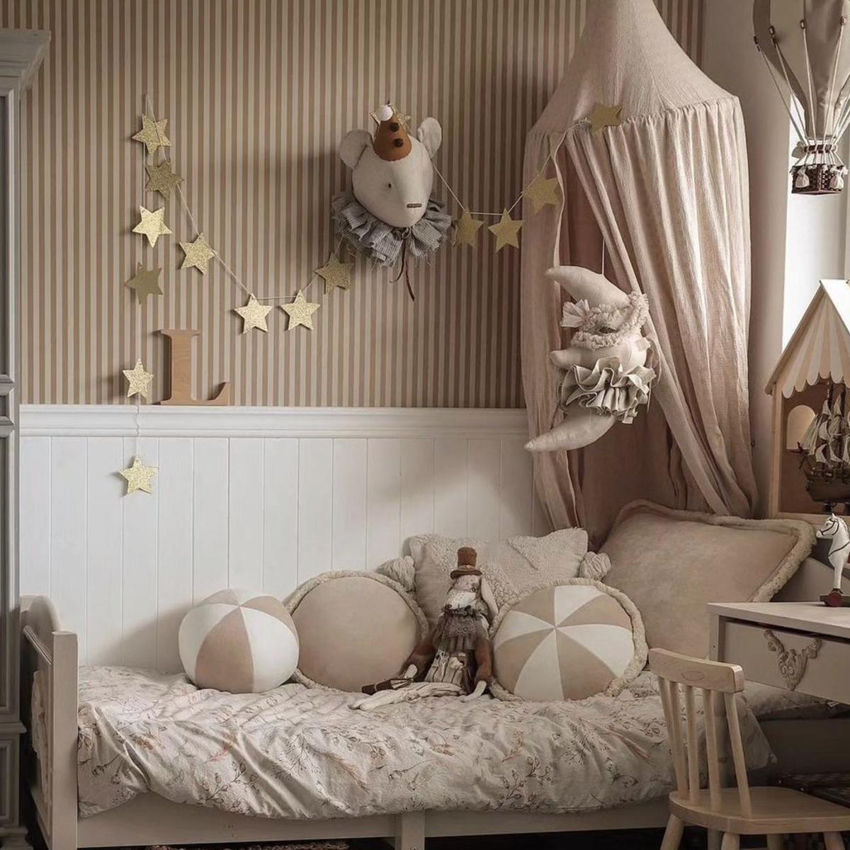 Trophée mural enfant en lin Lune Venise Beige thumbnail