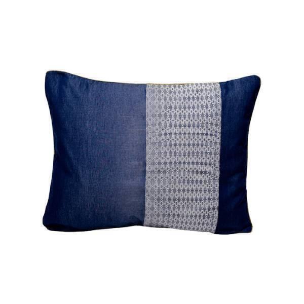 Coussin tissé en polyester bleu 40x50 - WE THAN thumbnail