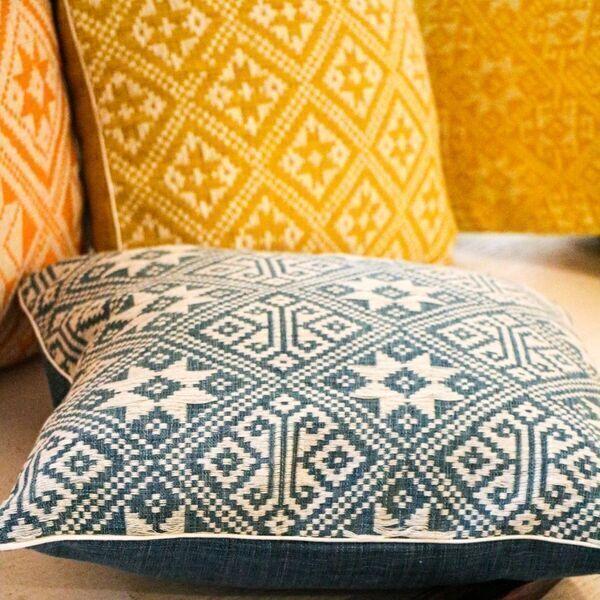 Coussin bleu gris 40x50 en coton thumbnail