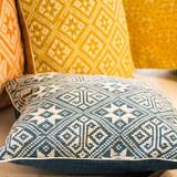 Coussin bleu gris 40x50 en coton thumbnail