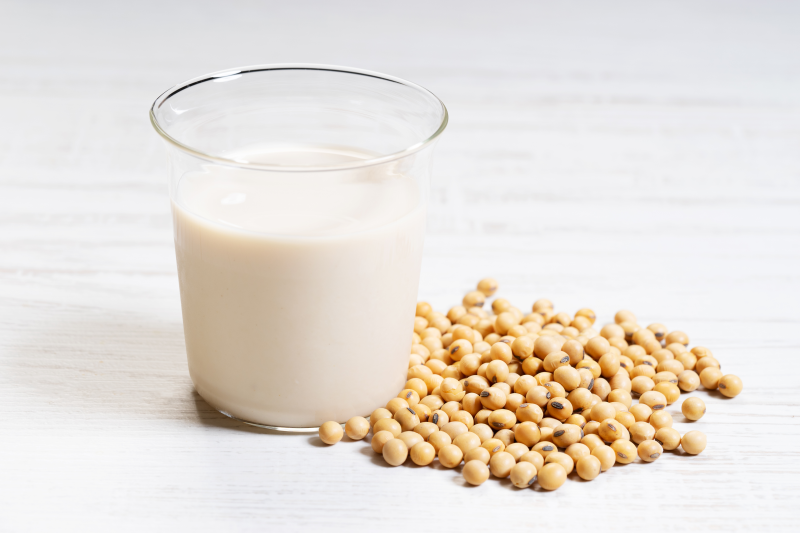 Lait de soja bienfaits : pourquoi privilégier le lait de soja ?